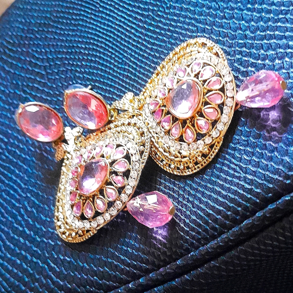 Earings